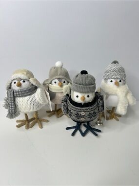 2022 Target Wondershop Winter Birds Featherly Friends lot of 4